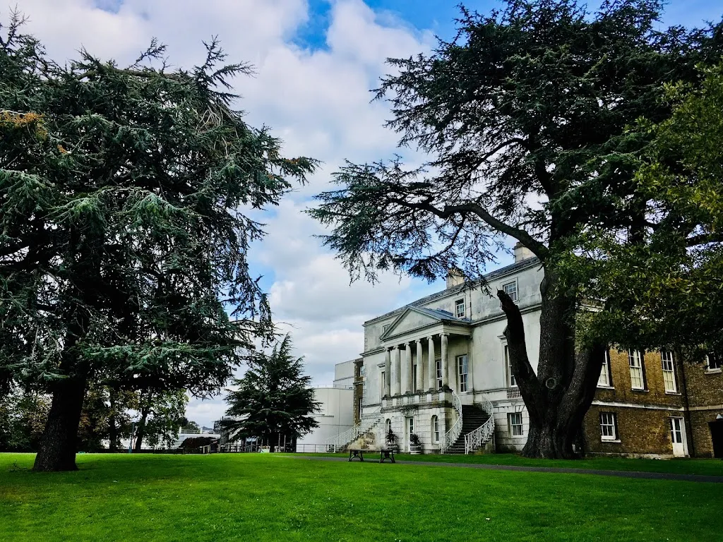 Whitelands College
