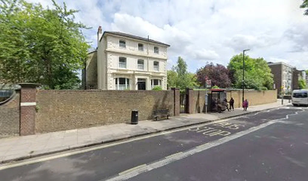 William Ellis School (Stop GM)
