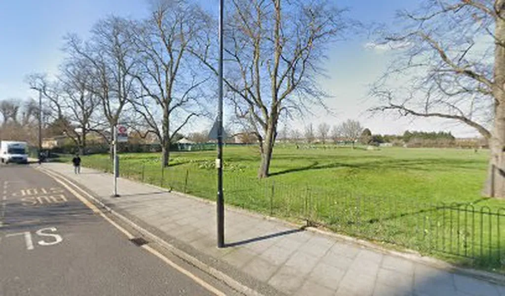 Wolves Lane