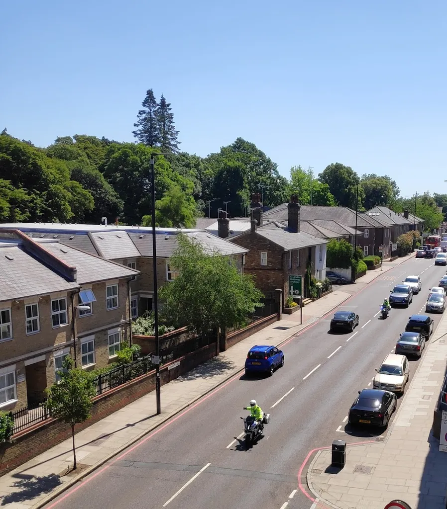 Wood Lane / Highgate Station (Stop E)