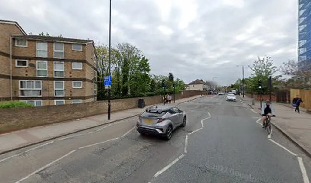 Woodgrange Park Station (Stop H)