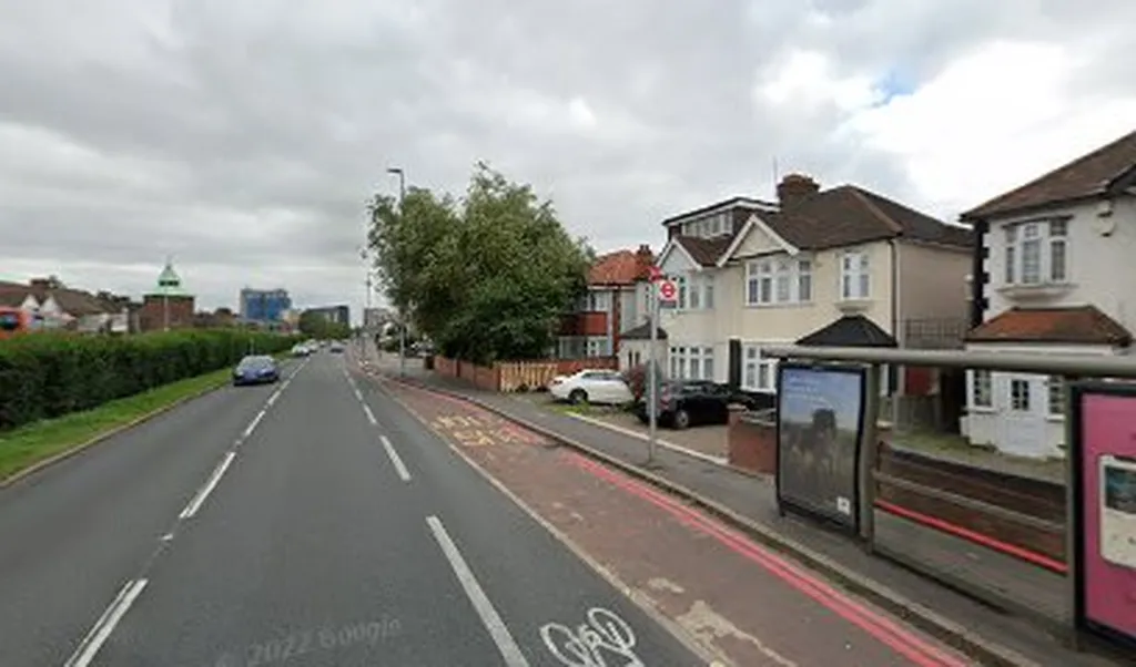 Wycombe Road (Stop WT)