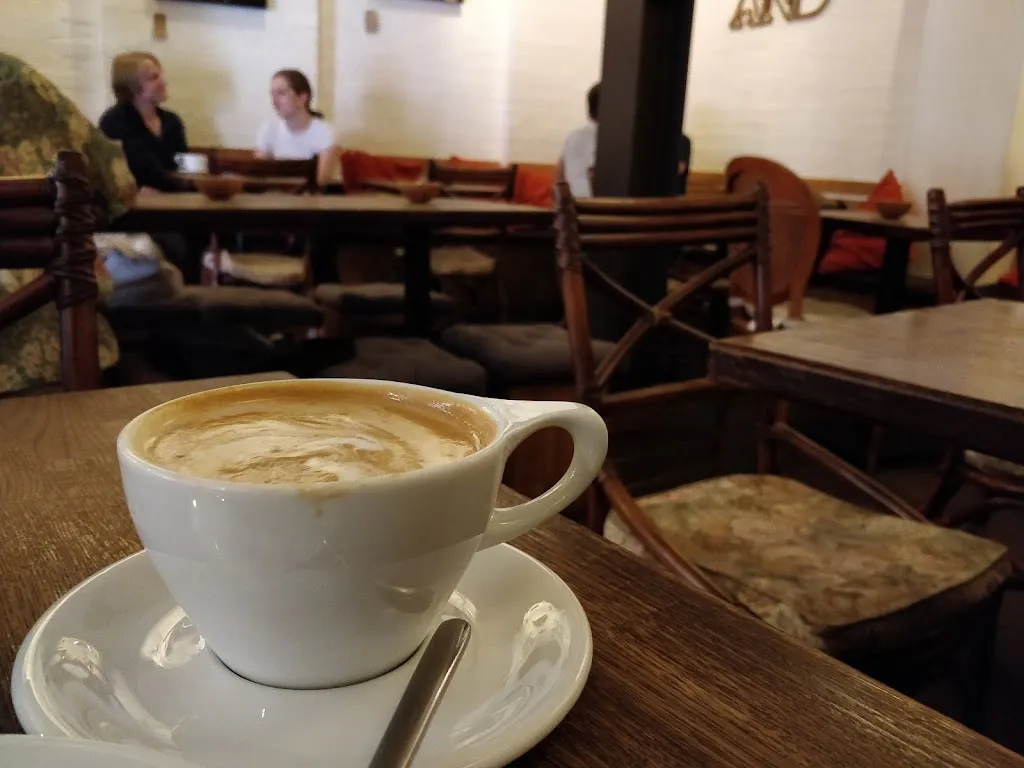 2 Love Tea and Coffee House
