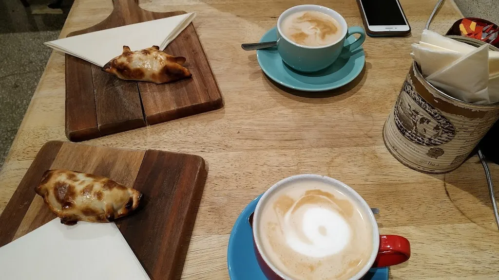 Abasto - Wine & Empanadas