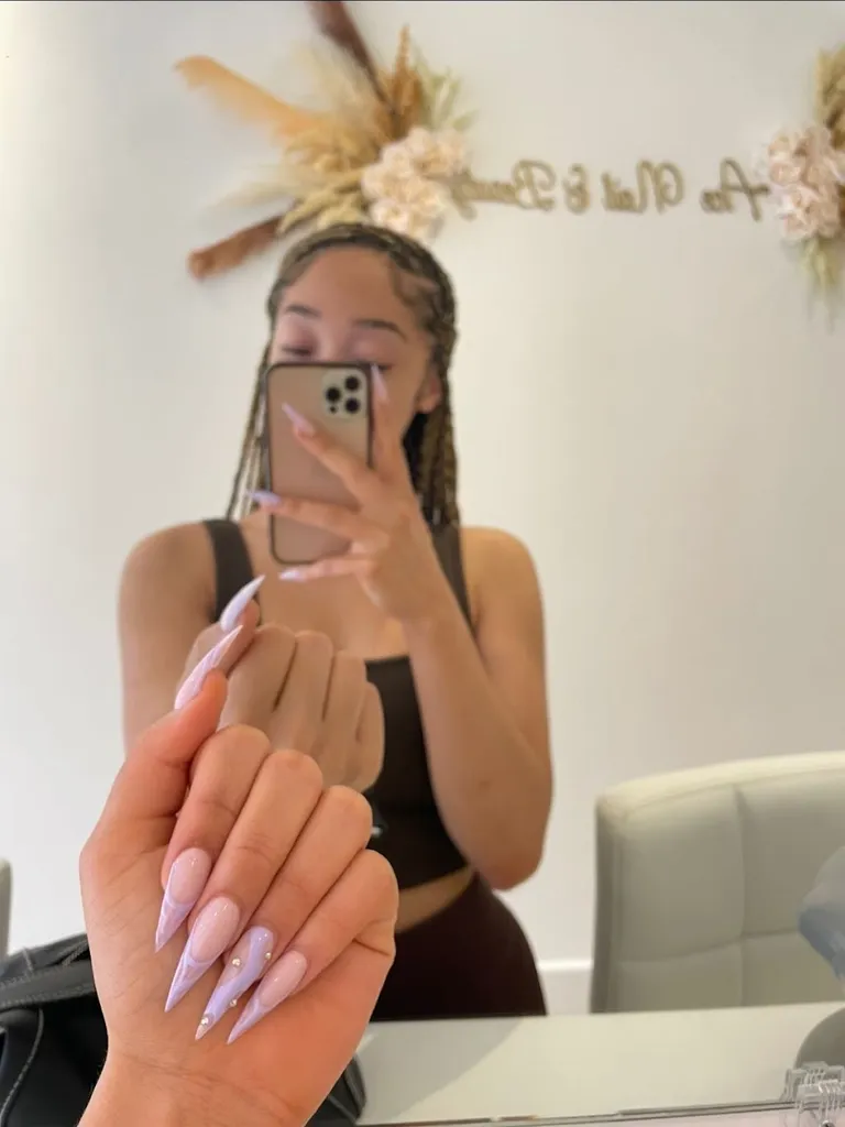 Ace nails and beauty