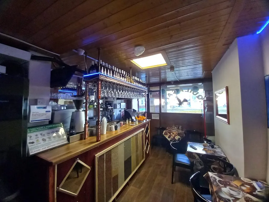 Aquila Café