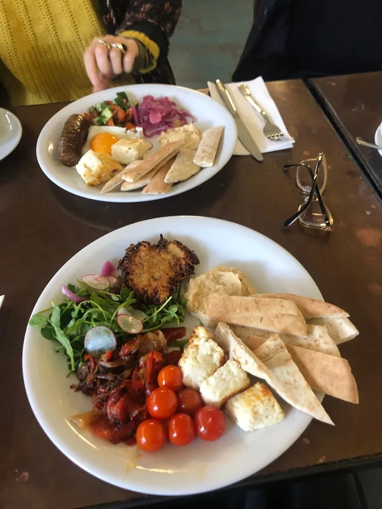 Avalon Cafe