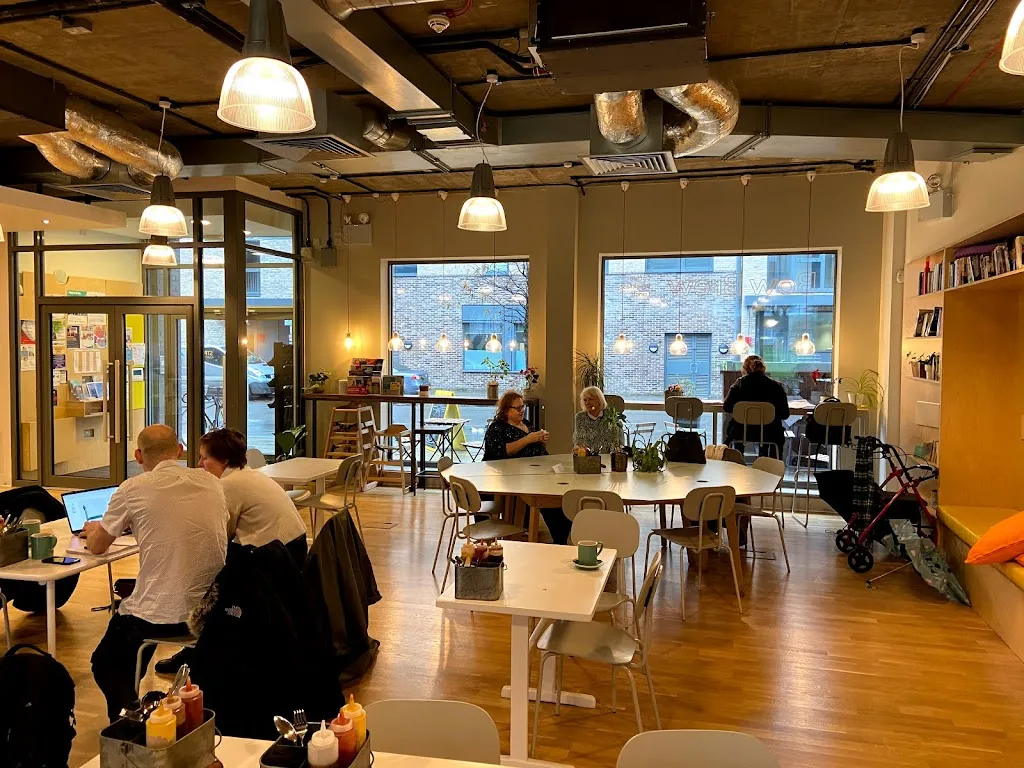 Bow Brew Cafe