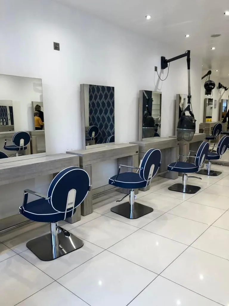 Busby's Hair & Beauty
