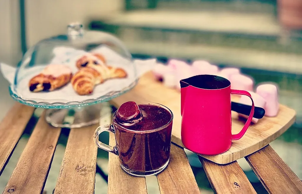 Café 44