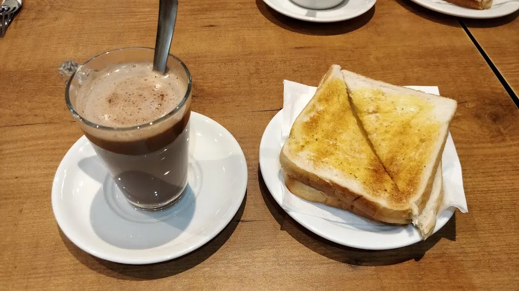Cafe at 48