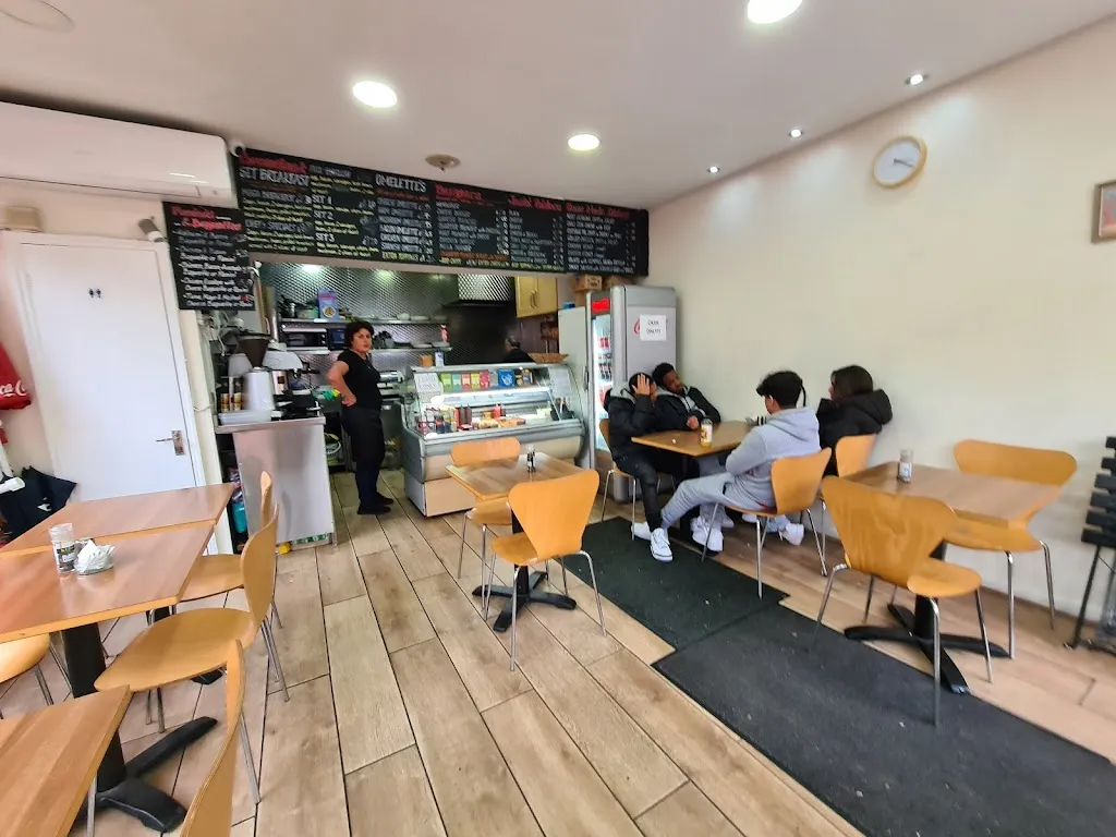 Cafe Broadway