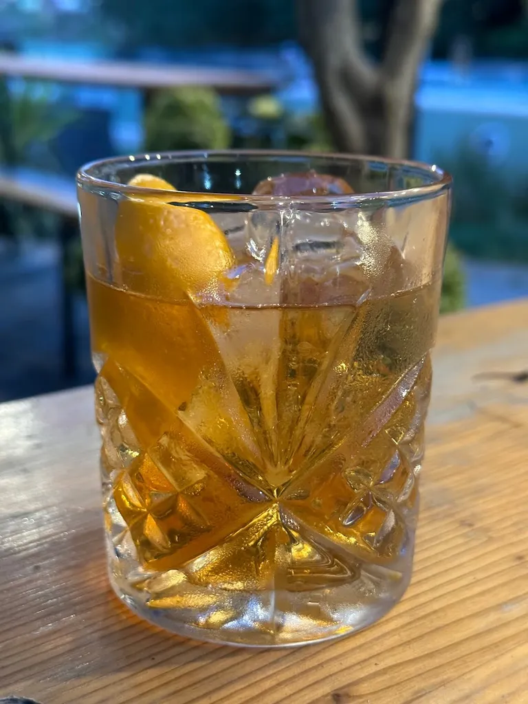 Cafe Mai
