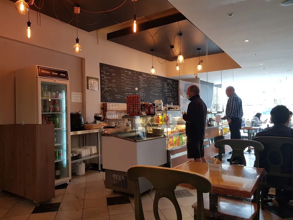 Cafe Maja