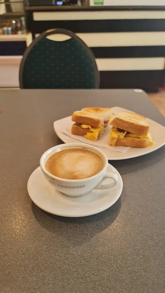 Cafe on the green