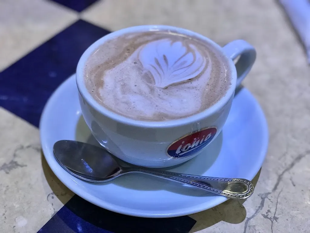 Cafe Rossi