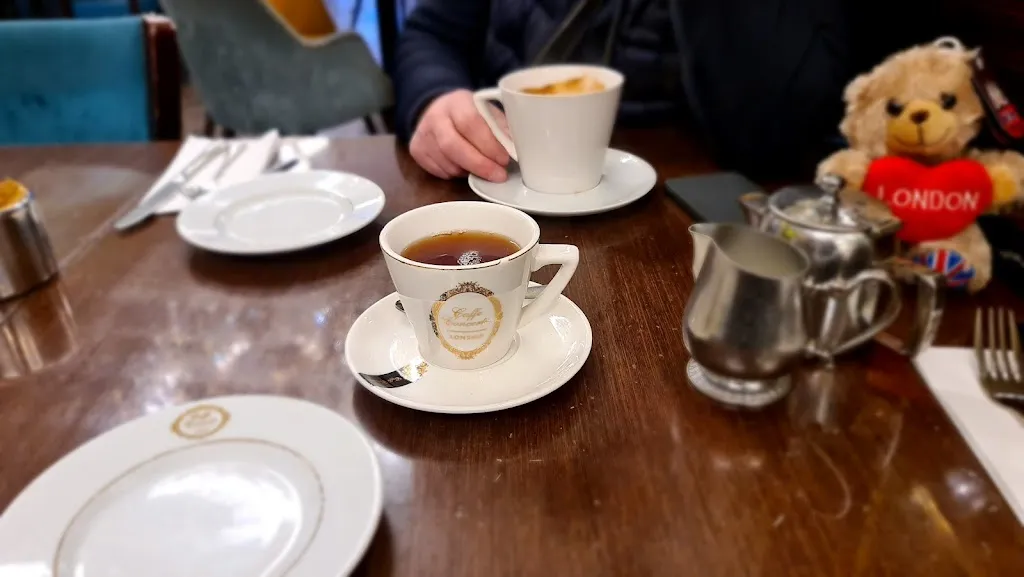 Caffè Concerto Kensington