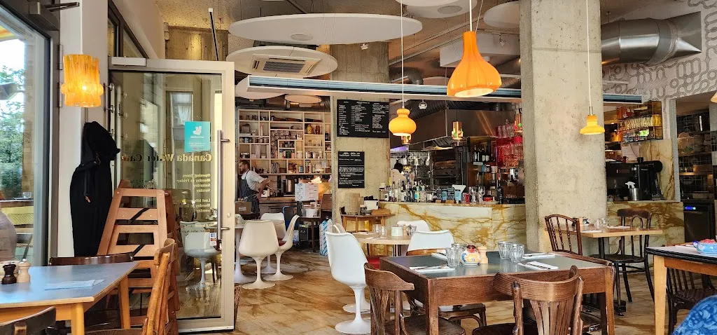 Canada Water Cafe