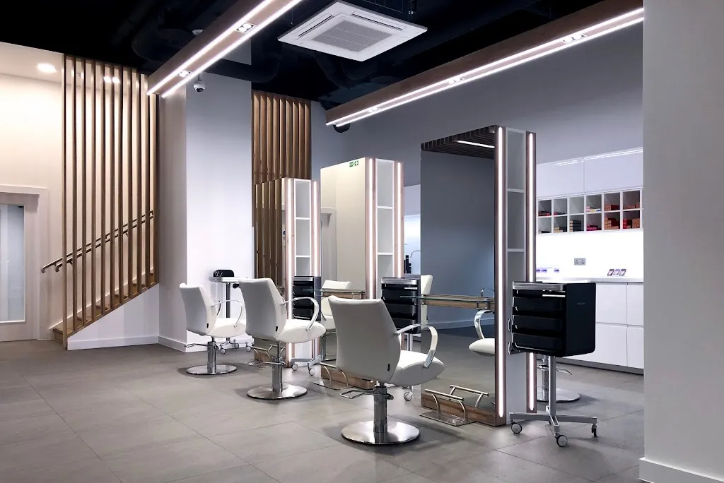 Charming Beauty Salon