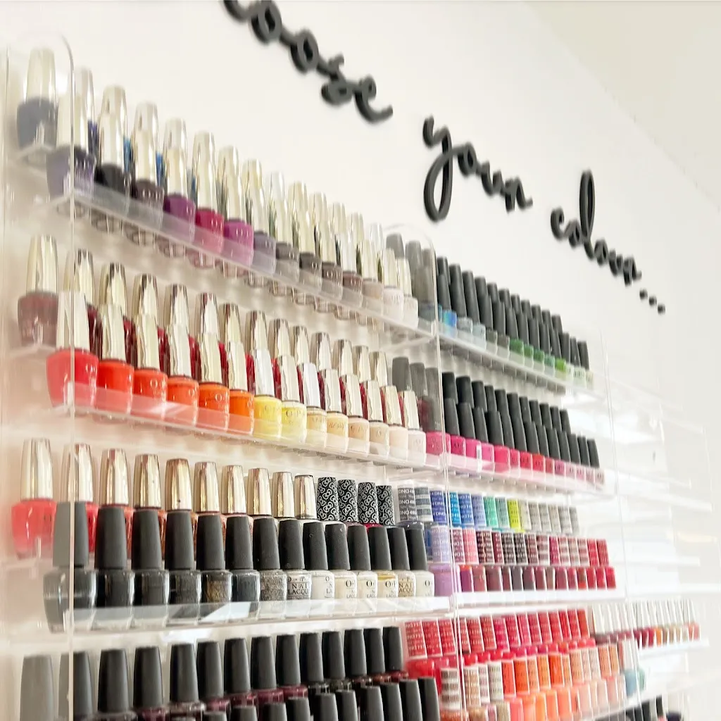 Chloe’s Nails & Beauty