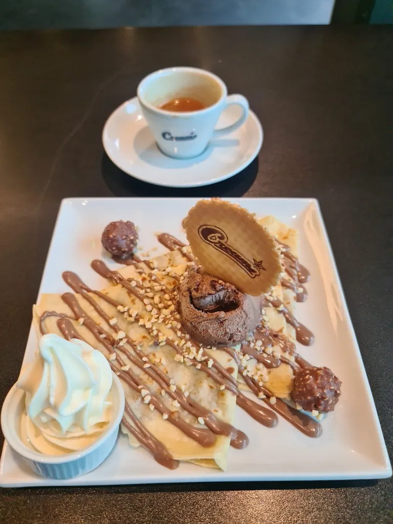 Creams Cafe Edgware