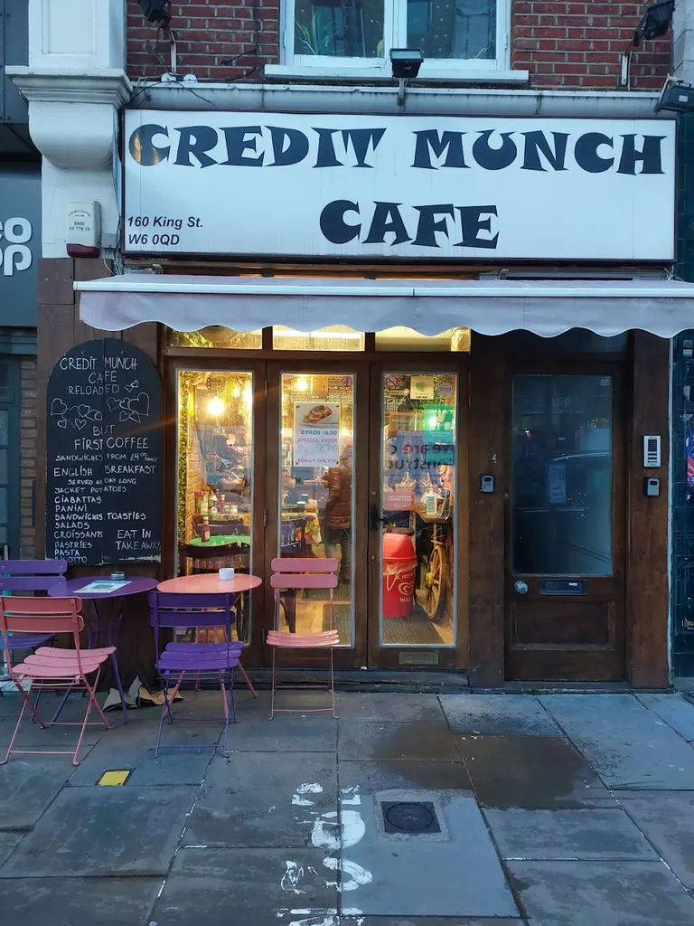 Credit Munch Cafe Catering Hammersmith