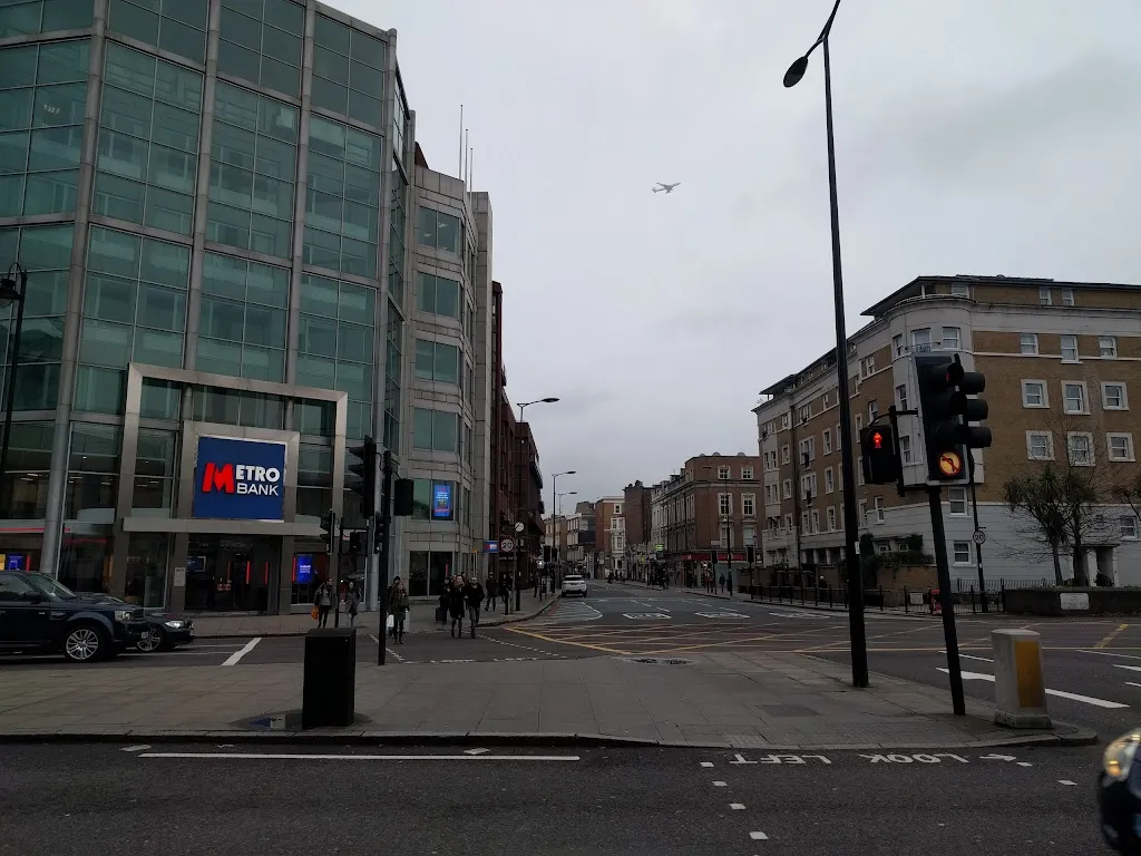 Cromwell Road (Stop H)