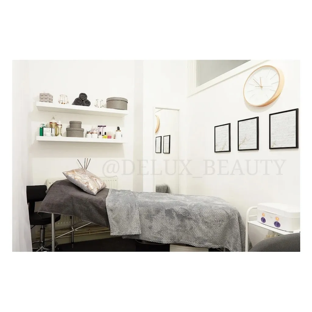 De Lux Beauty