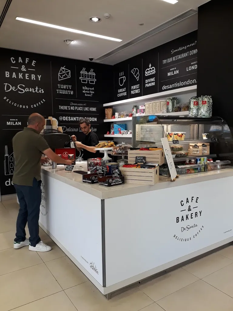 De Santis Cafe