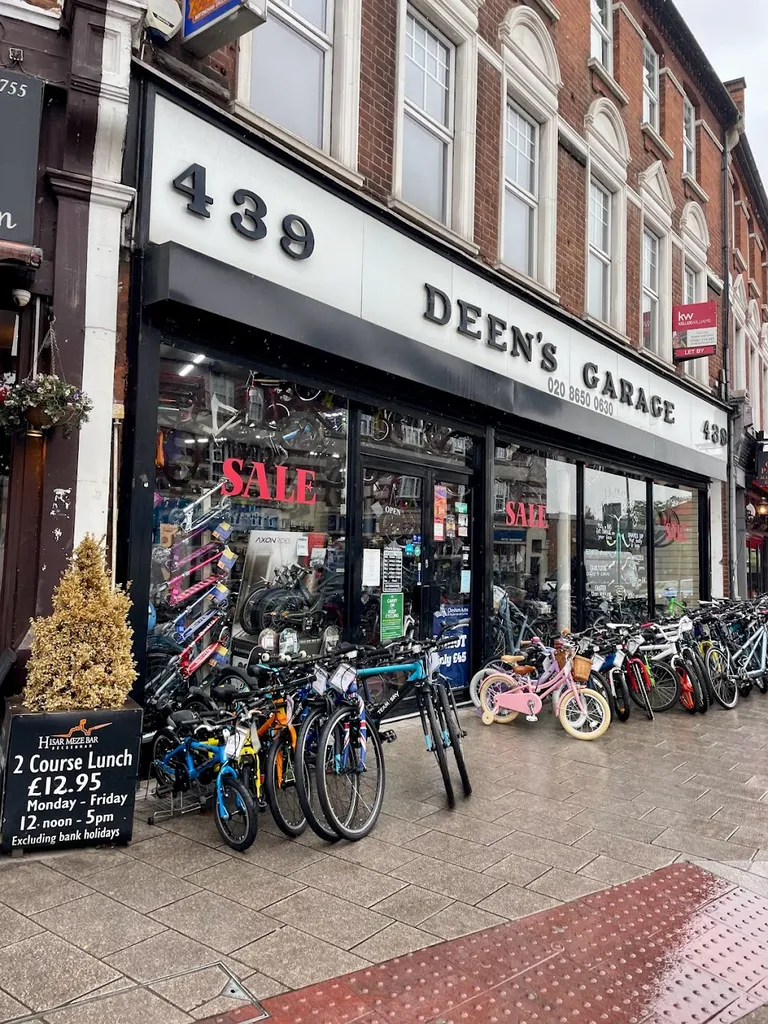 Deen's Garage