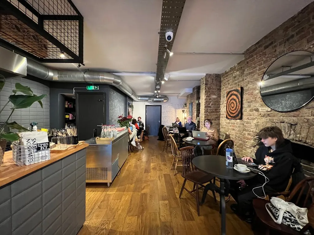 DNA Café Bar