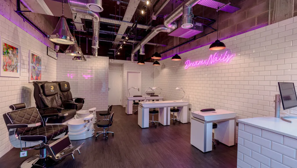 Dream Nails Gallions Reach
