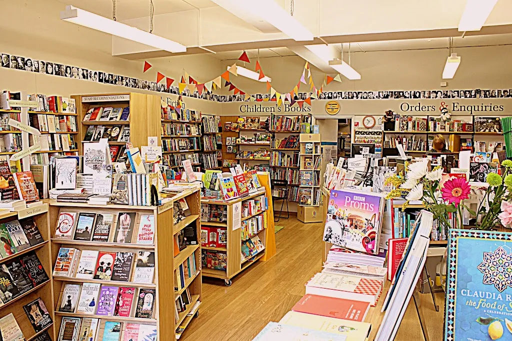 Dulwich Books Ltd