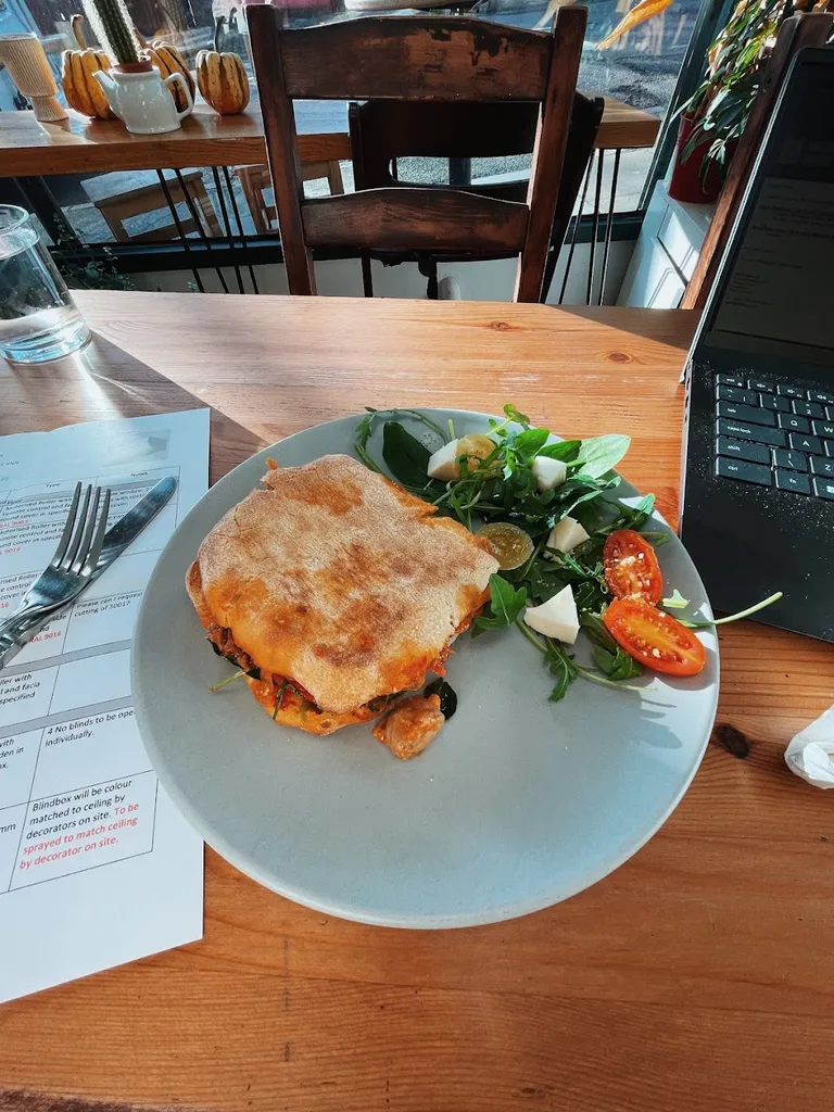 Embrace Cafe