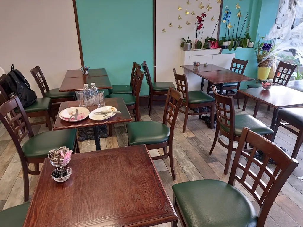Francesca Cakes & Coffee House