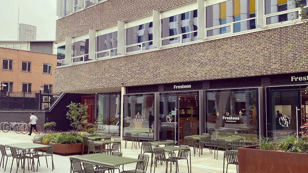 Frestons Cafe