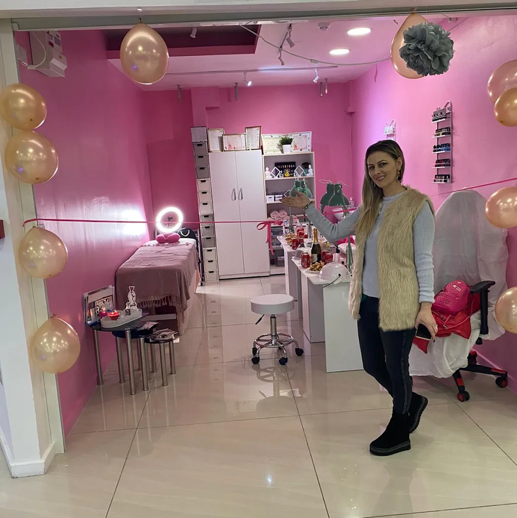 Gina Beauty Salon