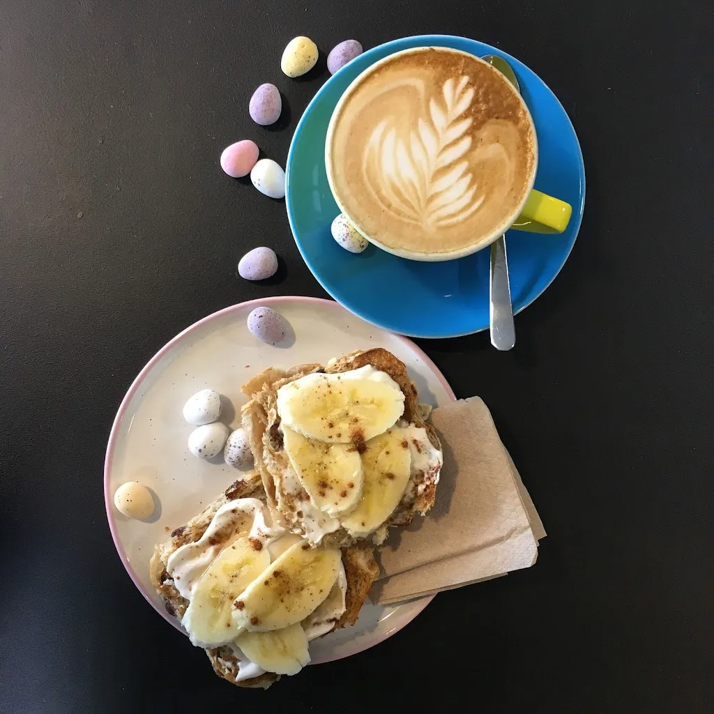 Ginger Bees Café