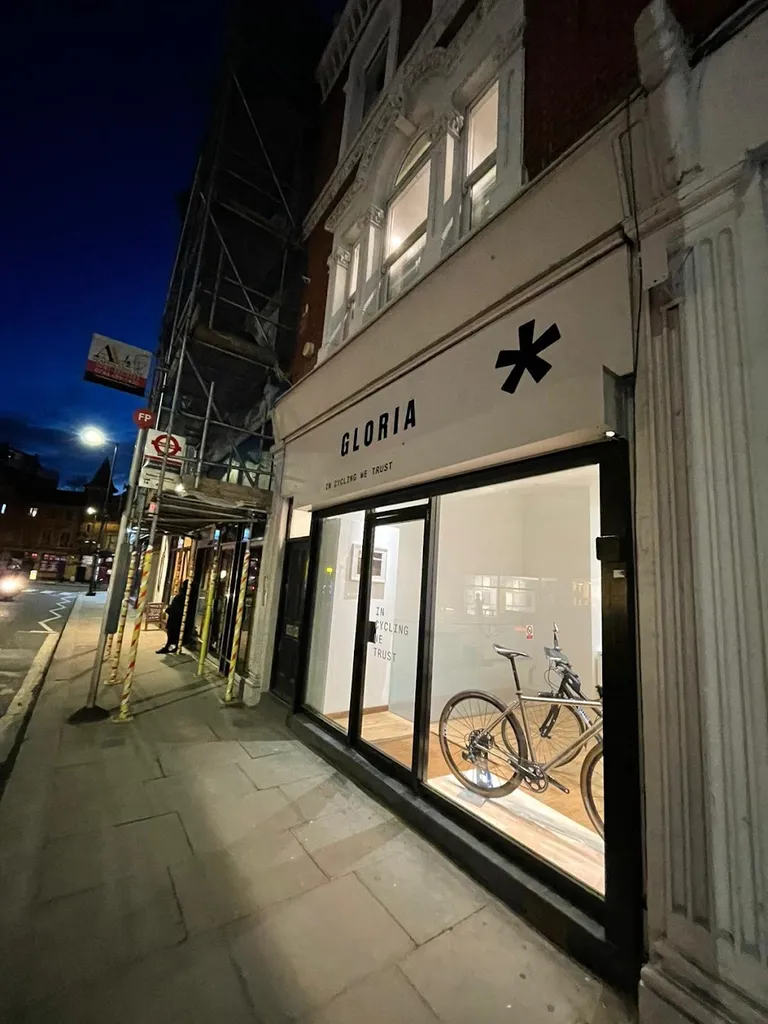 Gloria Cycling - Titanium bikes & bicycle workshop