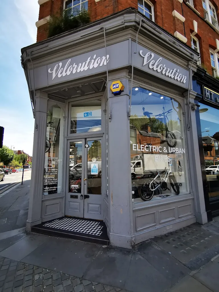 Gocycle x Velorution Chelsea