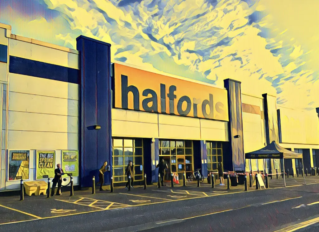 Halfords - Romford