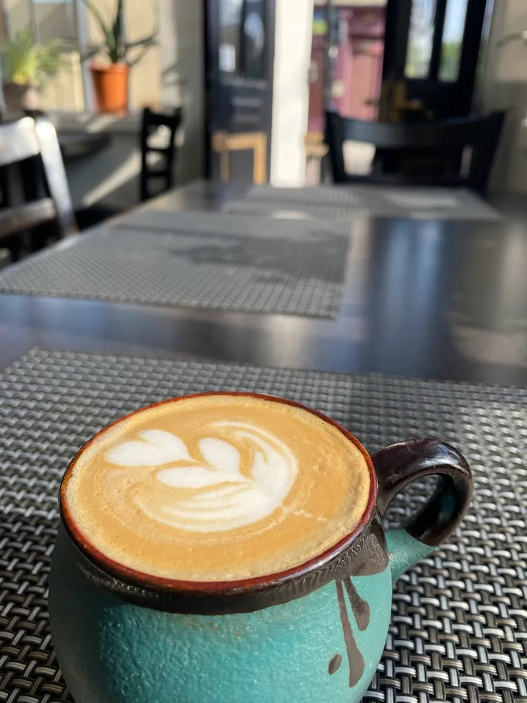 Hilly Cafe
