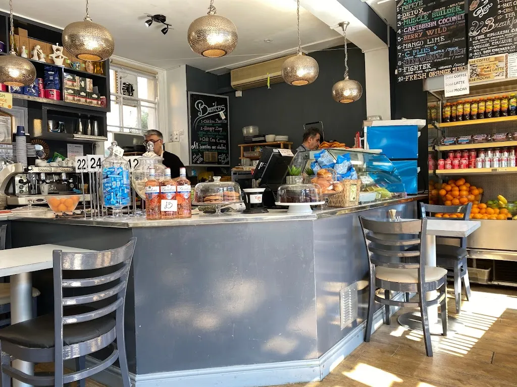 I Due Amici Garden Cafe