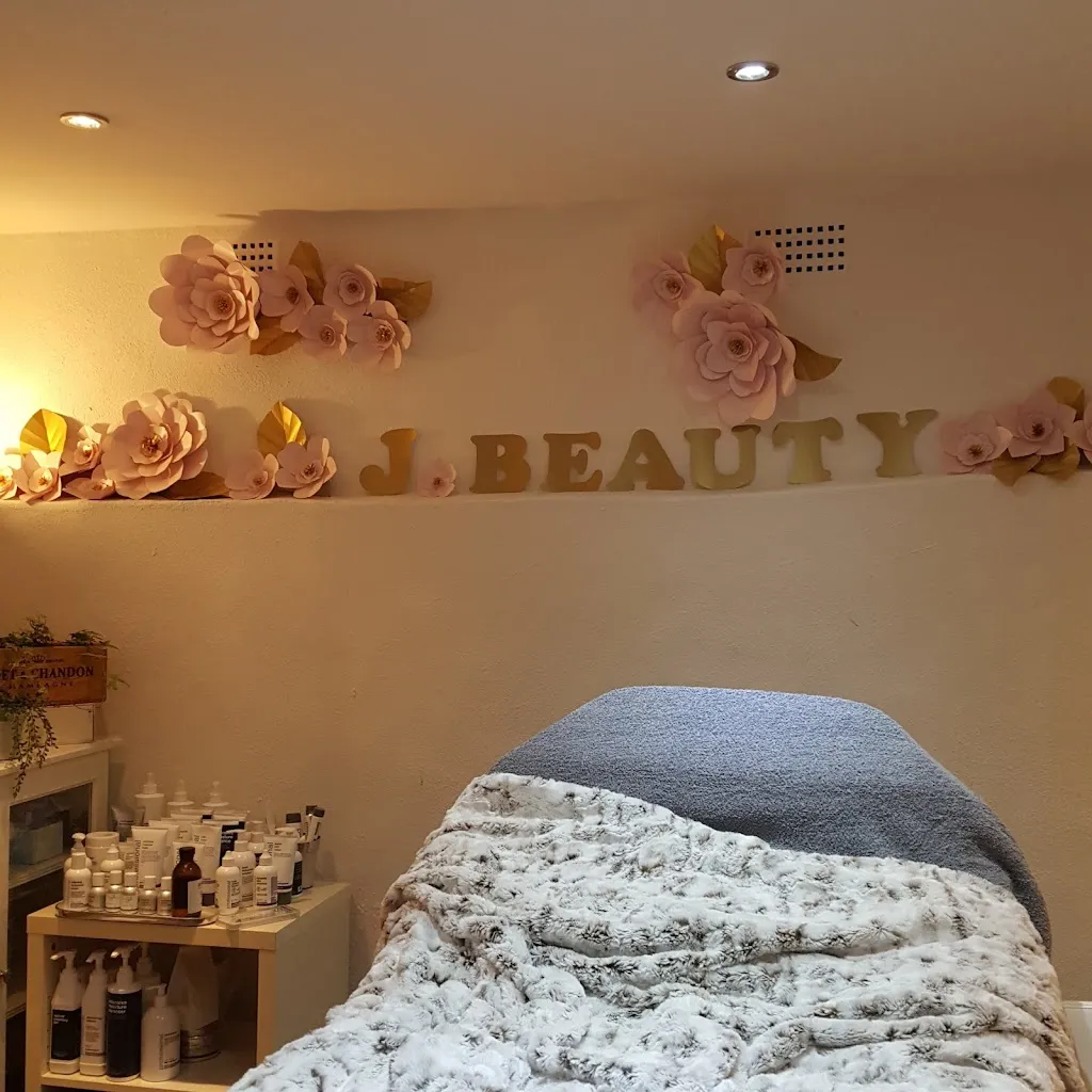 J Beauty Salon