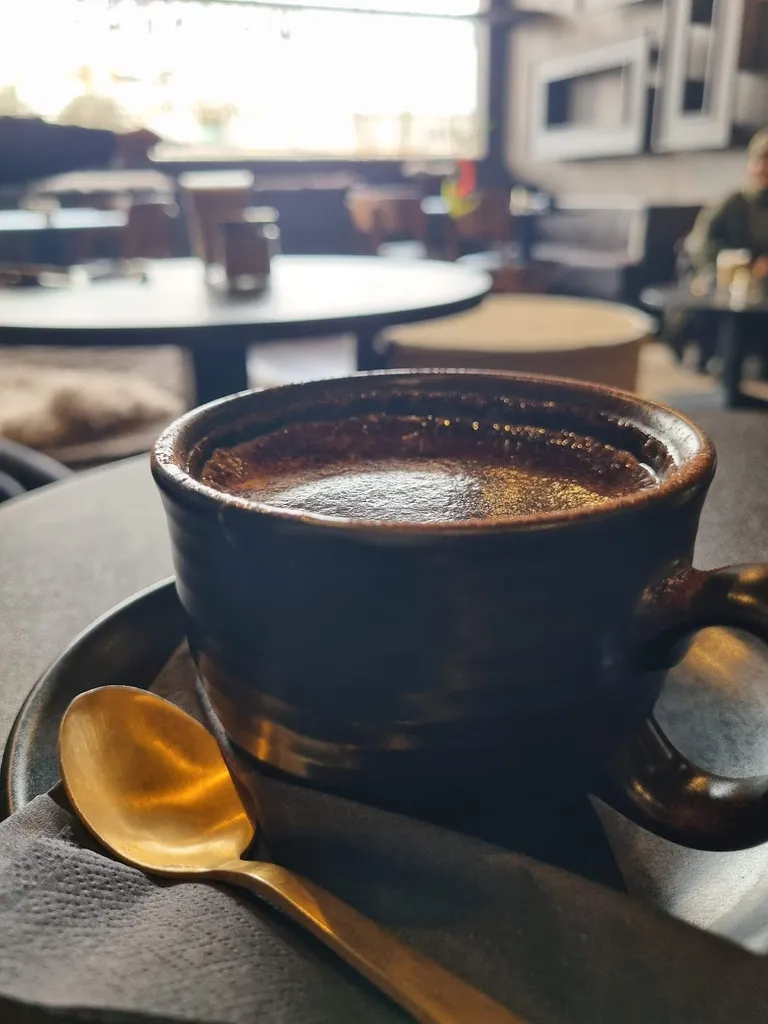 Java Whiskers Cat Café White City