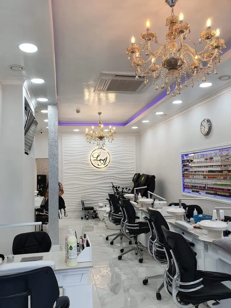 L'amour Nails & Beauty