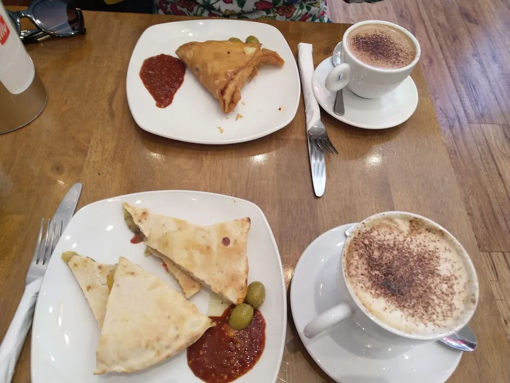 La meena cafe