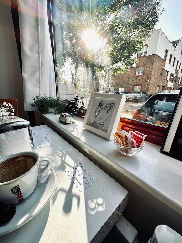 La Nina Caffe' & Mercato
