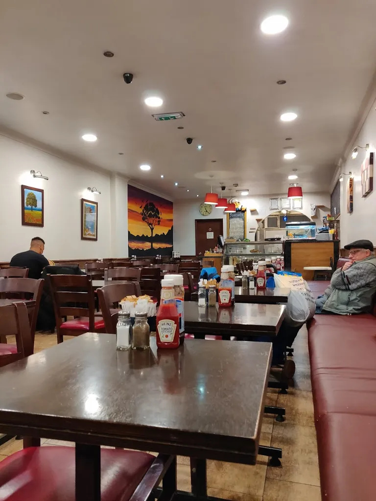 Life Café Restaurant