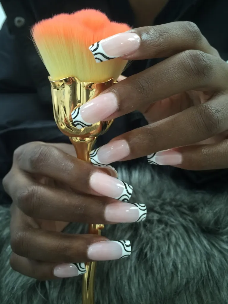 Lilly's Nails